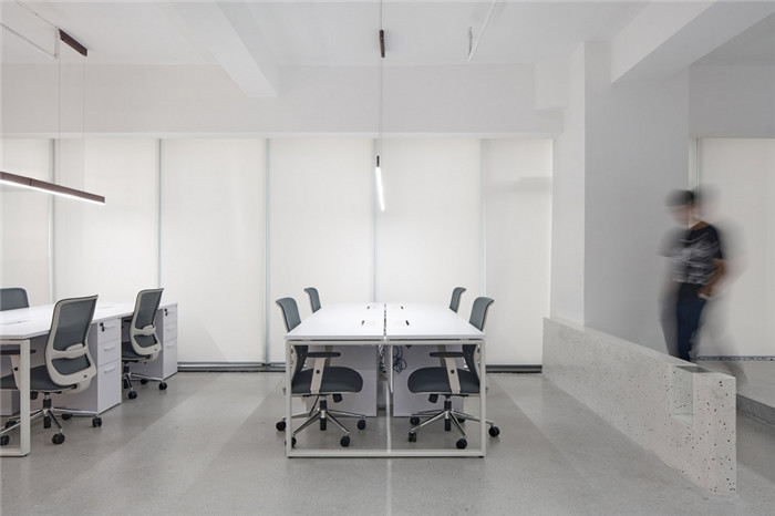 設(shè)計師的光影空間 大牌設(shè)計公司辦公室裝修設(shè)計方案 設(shè)計師的光影空間 大牌設(shè)計公司辦公室裝修設(shè)計方案