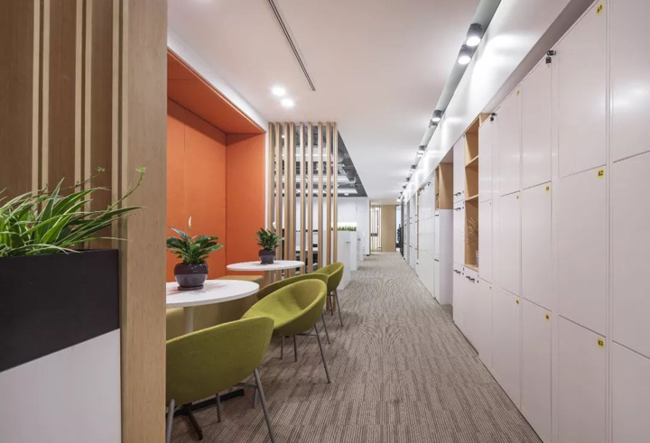 移動智能辦公設計理念 龍湖集團總部辦公室裝修設計方案 移動智能辦公設計理念 龍湖集團總部辦公室裝修設計方案