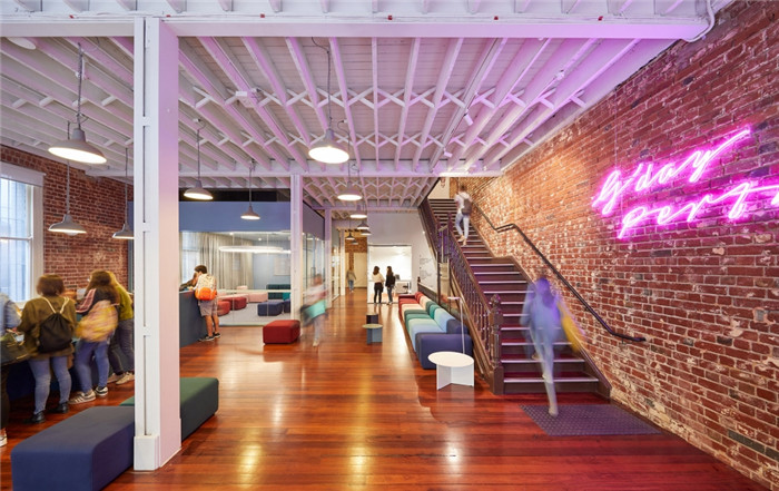 時尚工業(yè)風語言培訓中心裝修設計方案 時尚工業(yè)風語言培訓中心裝修設計方案