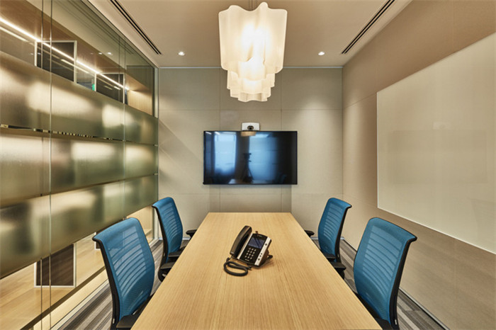 色彩繽紛 靈動活力的跨國律師事務所裝修設計實景圖 色彩繽紛 靈動活力的跨國律師事務所裝修設計實景圖