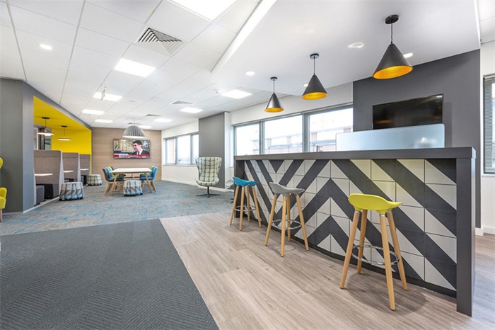 活力動感的時尚商業咨詢公司辦公室升級改造裝修方案 活力動感的時尚商業咨詢公司辦公室升級改造裝修方案