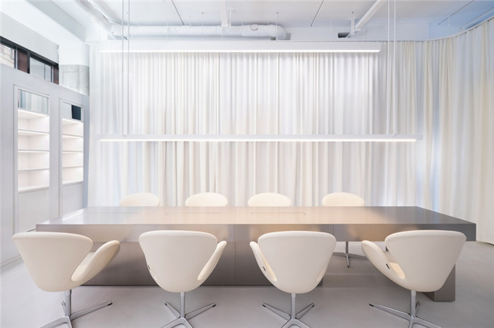 純凈自然的商業店面裝修案例 ZALANDO美容店設計賞析 純凈自然的商業店面裝修案例 ZALANDO美容店設計賞析