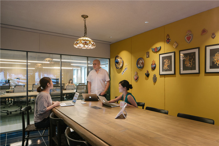 日本Airbnb自然環保主題辦公室裝修設計方案賞析 日本Airbnb自然環保主題辦公室裝修設計方案賞析