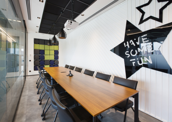 簡約又實用的三菱電機分公司辦公室裝修設計方案 簡約又實用的三菱電機分公司辦公室裝修設計方案