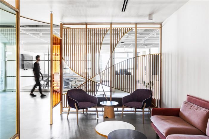 擁有嬌柔氣質的高科技公司總部辦公室裝修設計方案 擁有嬌柔氣質的高科技公司總部辦公室裝修設計方案