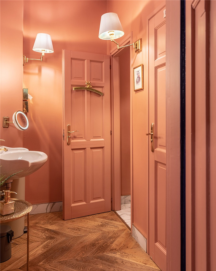 以復(fù)古劇院為靈感的波西米亞風(fēng)燒烤餐廳設(shè)計(jì)裝修實(shí)景圖 以復(fù)古劇院為靈感的波西米亞風(fēng)燒烤餐廳設(shè)計(jì)裝修實(shí)景圖