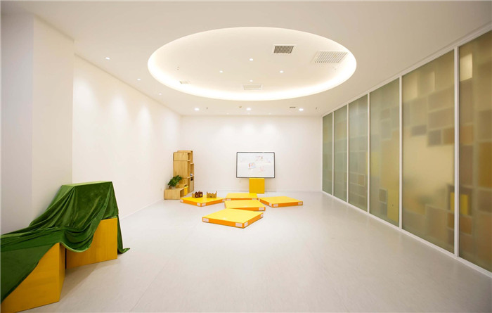 充滿樂趣和想象力的專業兒童藝術戲劇表演學校裝修設計案例 充滿樂趣和想象力的專業兒童藝術戲劇表演學校裝修設計案例