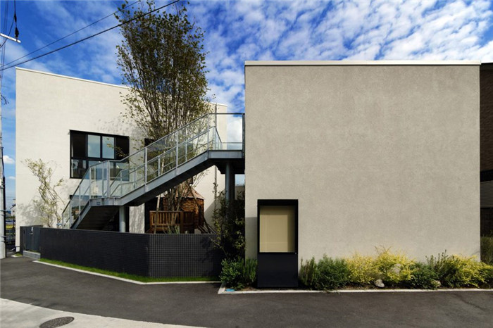 靈動(dòng)自然的幼兒園外觀裝修設(shè)計(jì)效果圖 靈動(dòng)自然的幼兒園外觀裝修設(shè)計(jì)效果圖