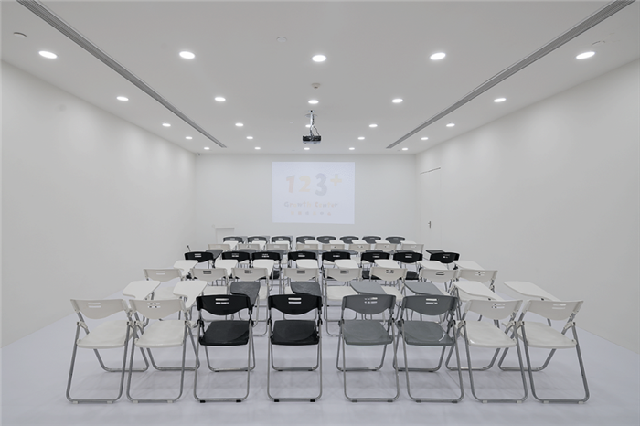 上海早教中心機(jī)構(gòu)家長(zhǎng)培訓(xùn)室裝修設(shè)計(jì)方案