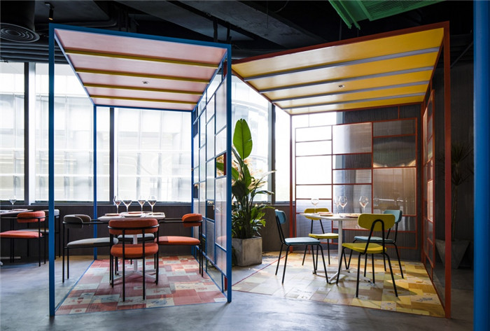 上海外灘Tapa Tapa西班牙餐廳裝修設計案例 上海外灘Tapa Tapa西班牙餐廳裝修設計案例