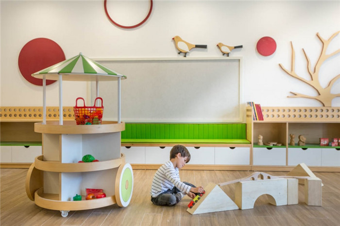 以色列創意蔬果主題幼兒園室內裝修設計