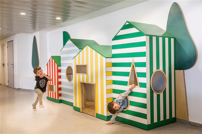 以色列創意蔬果主題幼兒園游戲區裝修設計