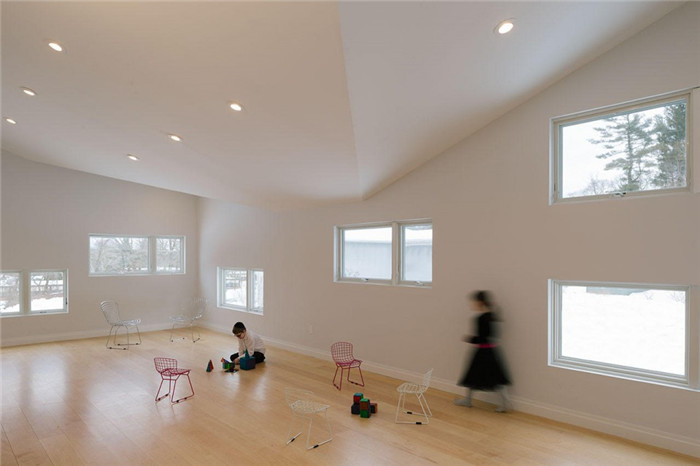 美國西山學前教育中心教室裝修設計方案