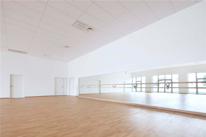 靈動且雅致的法國復合教育機構教室裝修設計方案