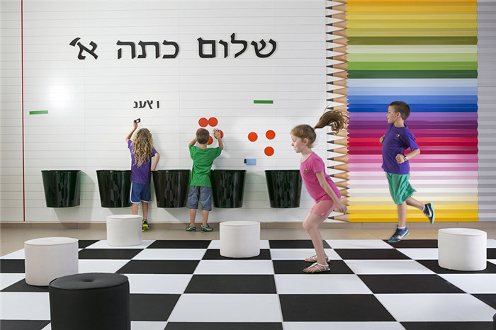 國外高端兒童芭蕾舞蹈幼兒園大廳裝修設(shè)計效果圖