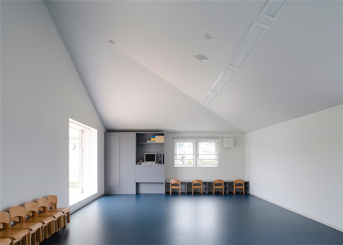 如家庭般溫馨的熊本幼兒園教室裝修設計效果圖