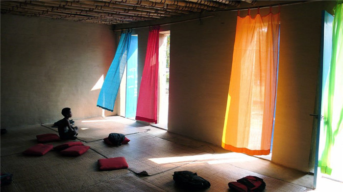 南亞傳統居民土著特色學校教室裝修設計效果圖 南亞傳統居民土著特色學校教室裝修設計效果圖