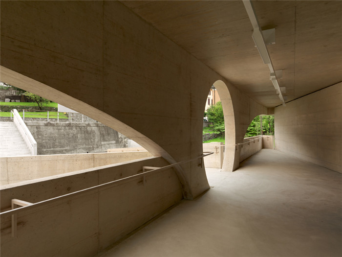 設計感十足的幾何兒童教育空間走廊裝修設計效果圖 設計感十足的幾何兒童教育空間走廊裝修設計效果圖