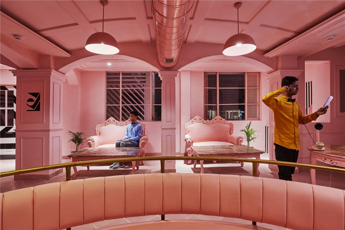 怪誕美學 印度粉紅斑馬特色藝術主題餐廳裝修設計方案 怪誕美學 印度粉紅斑馬特色藝術主題餐廳裝修設計方案