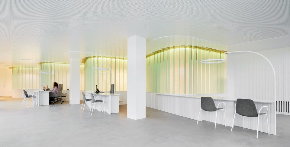 光屏分割下的辦公室空間 光屏分割下的辦公室空間