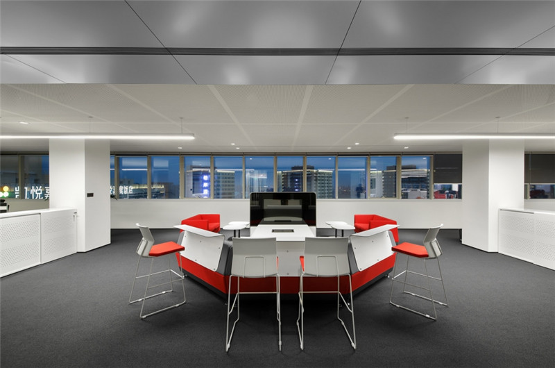 現代大氣辦公樓辦公區裝修 現代大氣辦公樓辦公區裝修