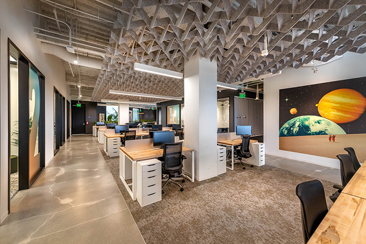 國外廣告策劃公司辦公區裝修設計圖