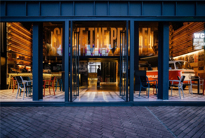 宏鈺堂餐飲裝修公司推薦平民主義精釀啤酒館裝修設(shè)計 宏鈺堂餐飲裝修公司推薦平民主義精釀啤酒館裝修設(shè)計