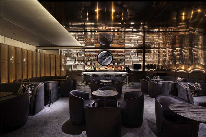 奢華與簡潔感并存的現代美式餐廳裝修設計方案分析