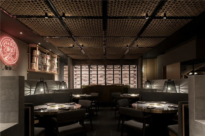 鄭州餐飲裝修公司推薦武士道主題日式居酒屋設計