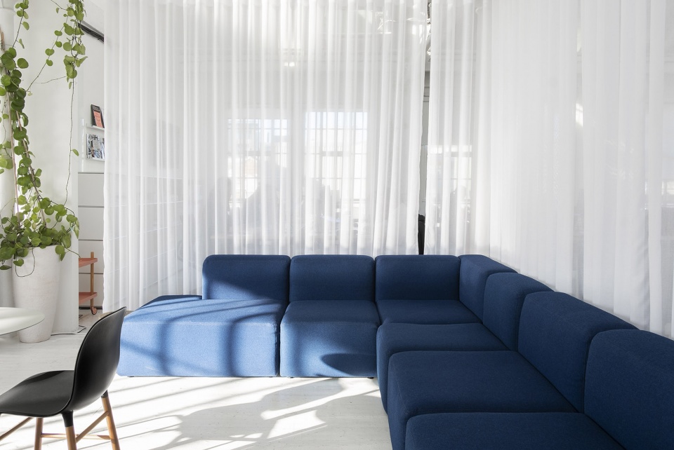 辦公室休息區(qū)裝修設計