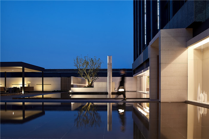 榮味-汀餐廳設計  現代雅致的高端餐飲會所裝修案例