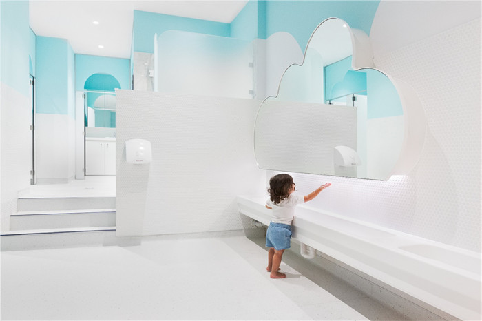 鄭州宏鈺堂分享多元化兒童教育培訓機構衛生間裝修設計方案