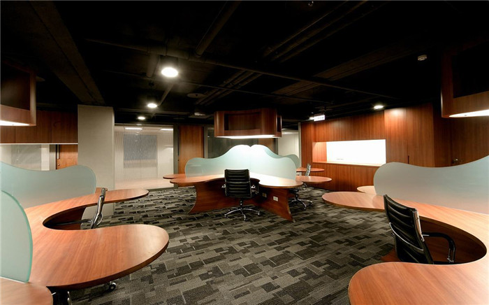 1700平現(xiàn)代簡約風(fēng)集團(tuán)總部辦公室敞開辦公區(qū)改造裝修設(shè)計方案 1700平現(xiàn)代簡約風(fēng)集團(tuán)總部辦公室敞開辦公區(qū)改造裝修設(shè)計方案