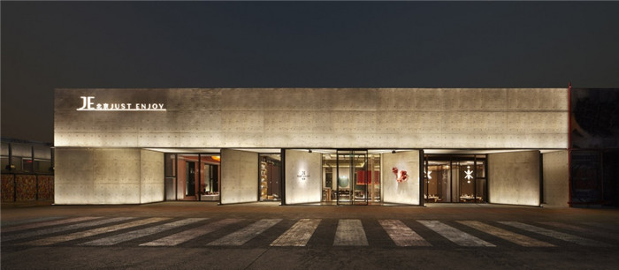 設計感極強的簡約工業風高端餐飲店面裝修設計方案