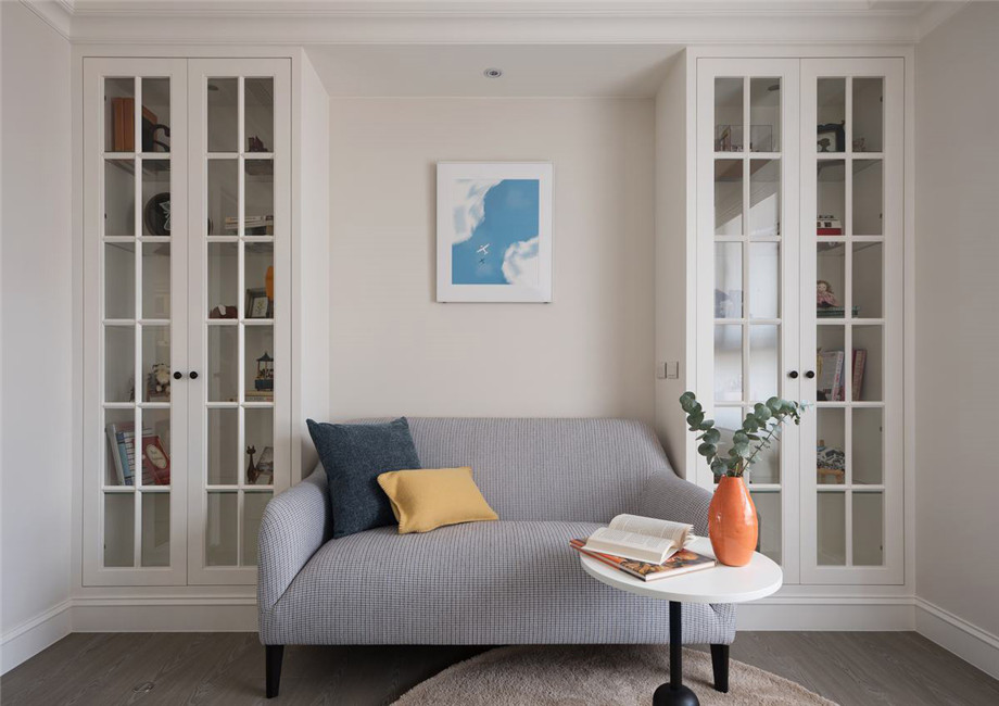 鄭州美式優(yōu)雅大平層休閑區(qū)裝修設(shè)計(jì)實(shí)景圖 鄭州美式優(yōu)雅大平層休閑區(qū)裝修設(shè)計(jì)實(shí)景圖