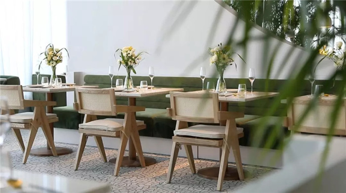 鄭州裝修公司推薦北京花廚時尚餐飲裝修設(shè)計案例