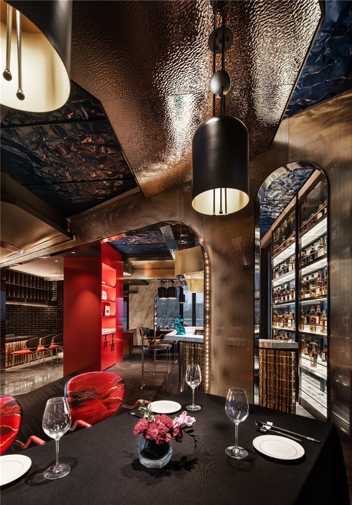 鄭州專業餐飲裝修公司推薦鼎琪高端鐵板燒餐廳設計實景圖