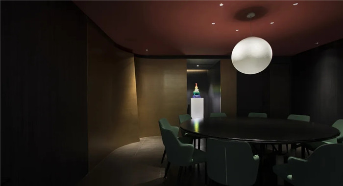 專業餐廳設計裝修公司推薦創意地下餐廳設計實景圖