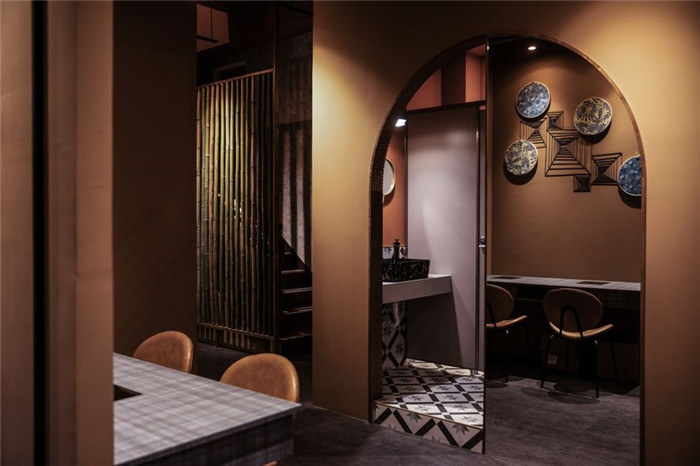 鄭州專業餐飲裝修設計公司推薦拾鮮鍋物餐飲設計案例