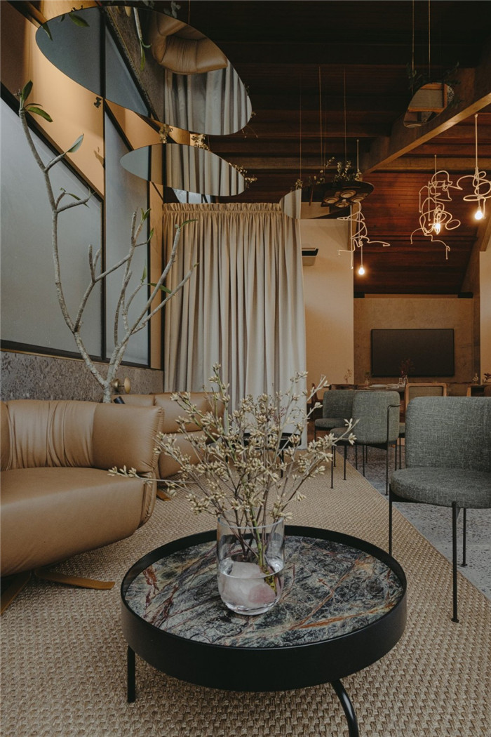 宏鈺堂專業餐飲裝修公司推薦國外花園餐廳設計方案