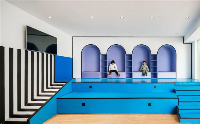 十分藝術的幼兒美術教育培訓機構大廳裝修設計案例