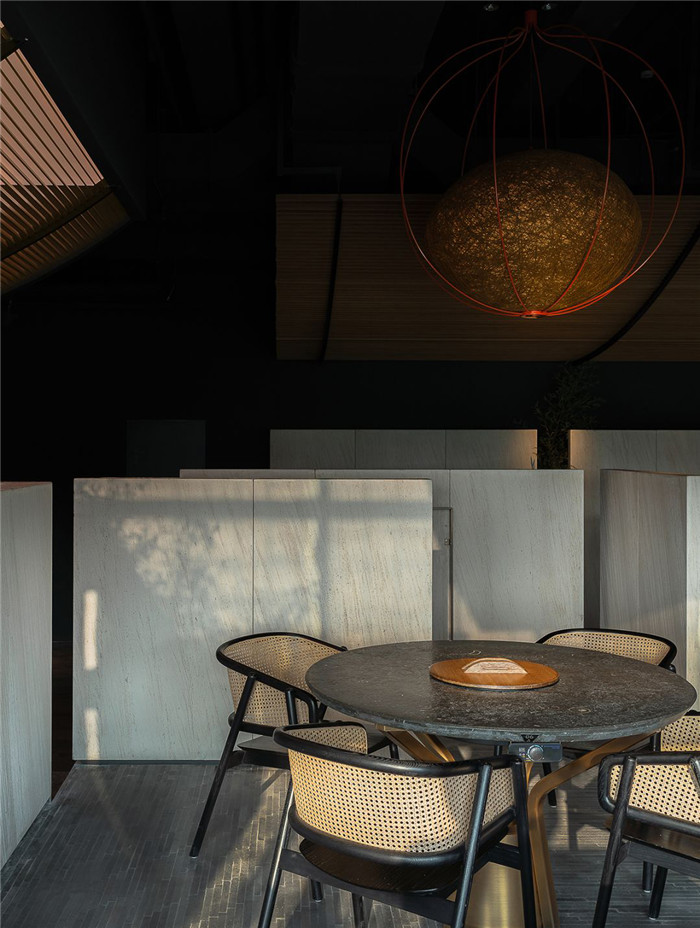 鄭州宏鈺堂推薦質樸安靜的淺喜火鍋店裝修設計案例
