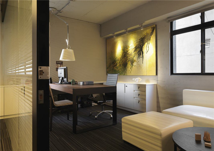 鄭州200平休閑工業風辦公室裝修設計案例實景圖