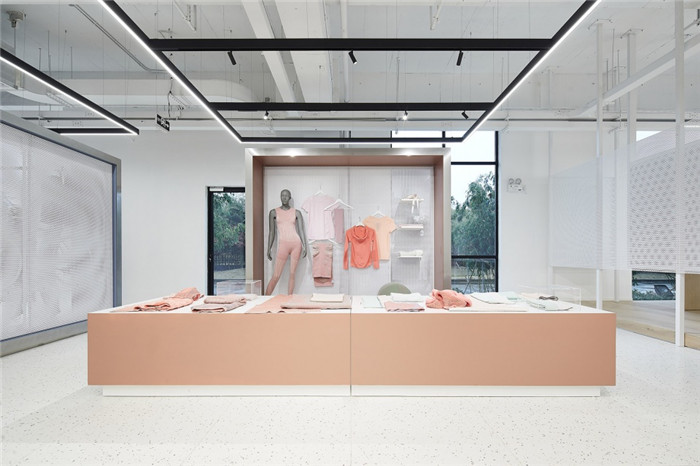 宏鈺堂展廳裝修公司推薦圣東尼紡織材料展廳裝修設計案例