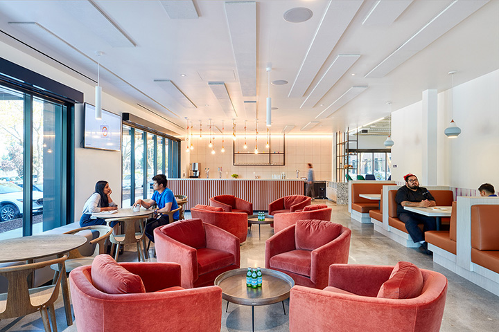 最受年輕人喜愛的軟件公司辦公室水吧區裝修設計實景圖