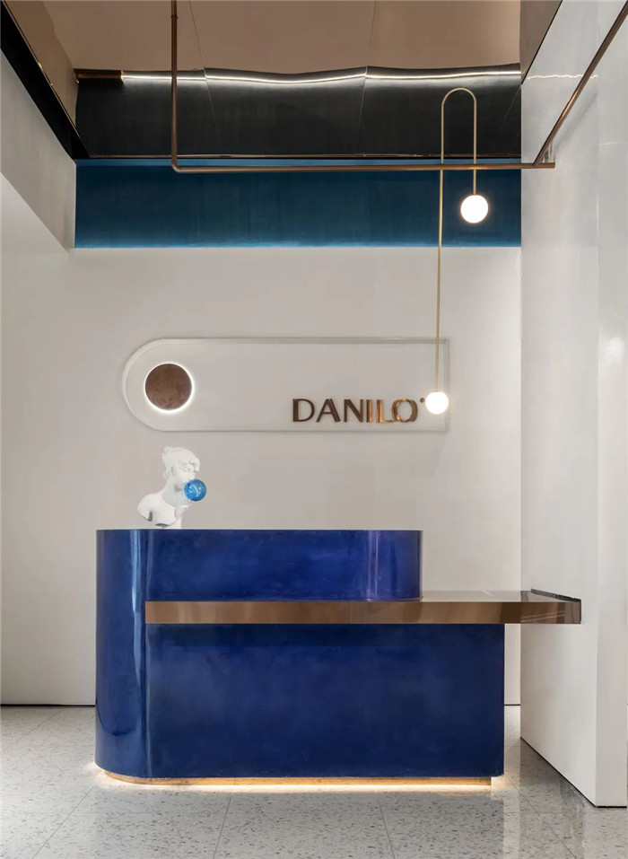 藝術氣質創意設計公司辦公室前臺裝修設計實景圖 藝術氣質創意設計公司辦公室前臺裝修設計實景圖