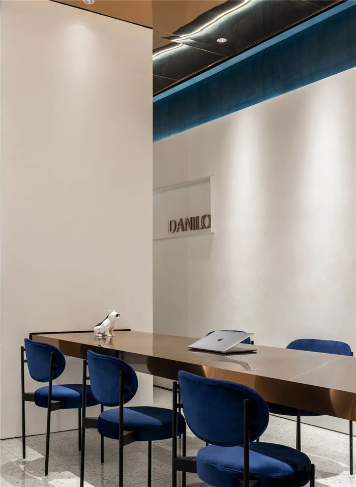 藝術氣質創意設計公司辦公室會議室裝修設計實景圖 藝術氣質創意設計公司辦公室會議室裝修設計實景圖