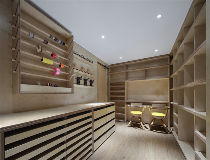 靈活多變的上海專業(yè)設計公司辦公室裝修設計實景圖