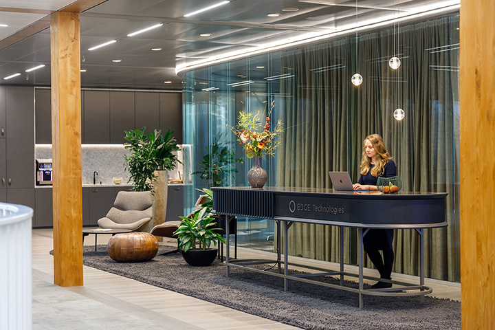 鄭州宏鈺堂推薦地產公司智能化綠色辦公樓裝修設計方案