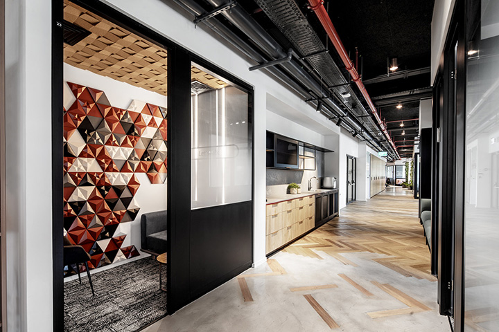 1400平綠色活力工業風游戲公司辦公室裝修實景圖